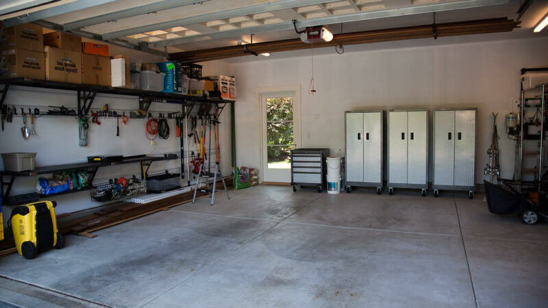 Why Cleaning Out the Garage is So Essential